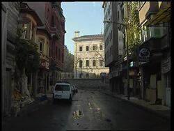 Latest from the scenes of two suicide bombings in Istanbul Instructional Video