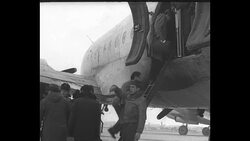 American embassy staff evacuates from Seoul in 1951 News Clip