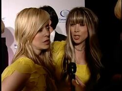 Saks 'Unforgettable Evening' Benefiting EIF's Women's Cancer Research Fund Stock Footage