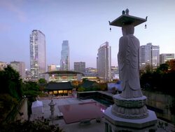 Seoul Buddhist Temple at Dusk Stock Footage