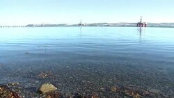 CLEAN : Scotlands oil city suffers as prices plunge News Clip