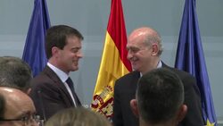 CLEAN : Spain and France present News Clip
