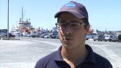 410 migrants and refugees arrive at Catania port  News Clip