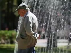 MS PAN Palacio da Liberdade Palace fountain, grandpa enjoying the weekend / Belo Horizonte, Minas Gerais, Brazil Stock Footage
