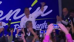 VOICED : Un socialista y un exbanquero disputan presidencia de Ecuador News Clip