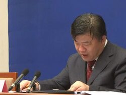 VOICED: China takes drastic measures to prevent flu outbreak News Clip