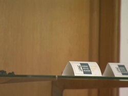 Empty display cases in National Museum Damascus News Clip