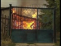 YUGOSLAVIA: KOSOVO: BURNING AND LOOTING CONTINUES News Clip