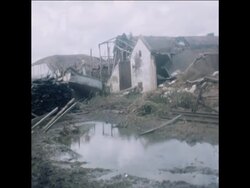 SYND 25 11 77 AFTERMATH OF CYCLONE IN ANDHRA PRADESH News Clip