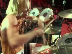 PERFORMANCE: Foo Fighters at Global Citizen Festival In Central Park To End Extreme Poverty Stock Footage