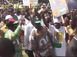 Mugabe threatens 400 UK companies if wins next election News Clip