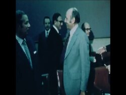 SYND 30 4 75 KISSINGER WITH EGYPTIAN DELEGATION IN WASHINGTON News Clip