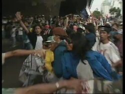 INDONESIA: RIOT SQUADS  FIRE WARNINGS TO STUDENT DEMONSTRATORS (V) News Clip