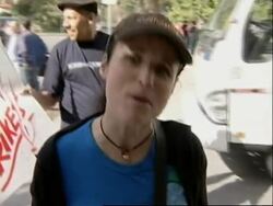 Actors Eva Longoria, Julia Louis-Dreyfus and Wanda Sykes join writers on the picket line. News Clip