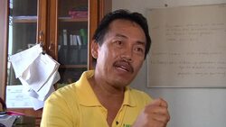 CLEAN : Sumatran orangutans rainforest home faces News Clip