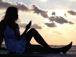 girl listening to music Stock Footage