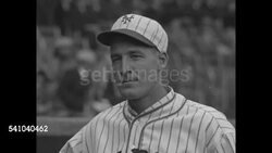 Phillies defeat Giants at start of baseball season News Clip