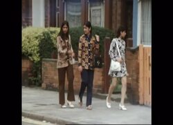 RR7238A BRITAIN:  ACCOMMODATING THE UGANDAN ASIANS Instructional Video