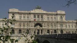 CLEAN : Surpeme court to rule on Berlusconi's ban News Clip