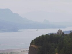WS TU View of Columbia River Gorge bordering Oregon and Washington / Hood River, Oregon, United States Stock Footage