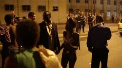 Evangelical preachers in Rio de Janeiro are venturing into the city's "cracklands", using the Gospel to try and persuade drug addicts to get clean. Instructional Video