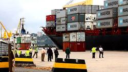 CLEAN : Liberia seaport combats Ebola spread News Clip