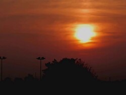 HD Timelapse:sunset Side a pillar of telecommunications signaling.(panning) Stock Footage