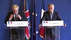 CLEAN : Boris Johnson on first official state visit to France News Clip