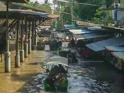 Floating Market (Timelapse). Stock Footage