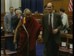 USA: WASHINGTON: DALAI LAMA MEETS VICE PRESIDENT AL GORE News Clip