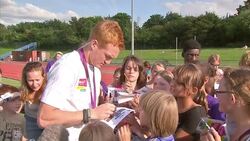 Greg Rutherford Signing Autographs News Clip