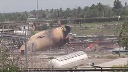 CLEAN : Suicide raid on Iraq gas plant kills seven: officials News Clip