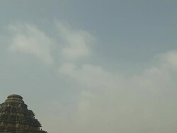 Tilt down konark temple konark odisha Stock Footage