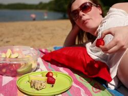 Pregnant woman eating healthy Stock Footage