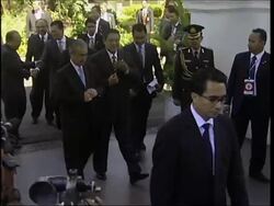 Malaysian PM visits meets Indonesia president Instructional Video