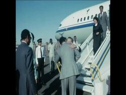 SYND 22 11 75 PRINCE SIHANOUK OF CAMBODIA ON OFFICIAL VISIT News Clip