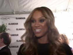 NEWS CAPSULE: Glamour Magazine Honors the 2008 Women of the Year, New York, NY, United States, 11/10/08 Stock Footage