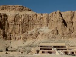 Mortuary Temple Of Hatshepsut Near Luxor, Egypt Stock Footage