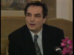 BOSNIA: SARAJEVO: CEASEFIRE HOLDING News Clip