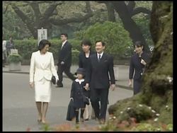 Imperial daughter Aiko enters kindergarten Instructional Video