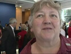 CLEAN: Metro Bank arrives on British high street News Clip