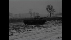 CAN720 POLISH ARMY TRAINS IN SNOW News Clip