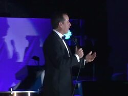 PERFORMANCE: Jerry Seinfeld welcomes guests at the National Museum Of American Jewish History Opening Gala  Stock Footage