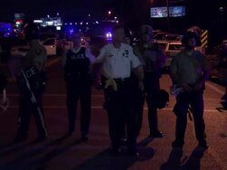 Clashes between protesters and police continue in Ferguson News Clip