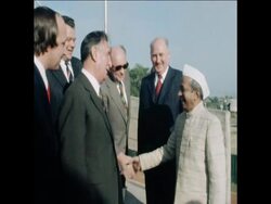 UPITN 15 11 76 SOVIET DEPUTY PRIME MINISTER IVAN ARKHIPOV ATTENDS SOVIET EXHIBITION IN DELHI News Clip