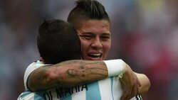 VOICED : El Mundial en fotos: dia 14 News Clip