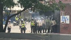 CLEAN : Venezuela: Clashes erupt at mother of all protests (2) News Clip