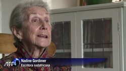 VOICED : Fallece Nadine Gordimer la escritora antiapartheid News Clip