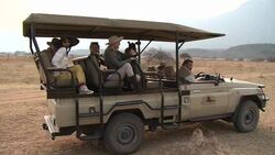 CLEAN : Celebrity visit raises awareness of rhino News Clip