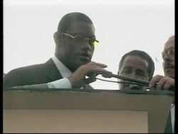 DOMINICAN REPUBLIC: BASEBALL STAR SOSA RECEIVES HERO'S WELCOME News Clip